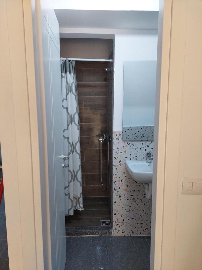 Saranda Boutique Hostel מראה חיצוני תמונה